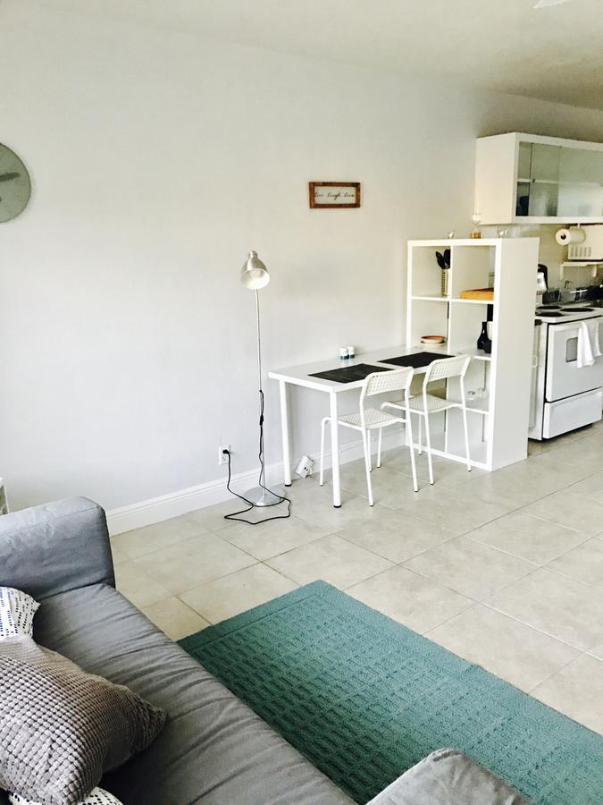 Petrina Studios Apartments By Sb Rental Properties Помпано Бийч Екстериор снимка